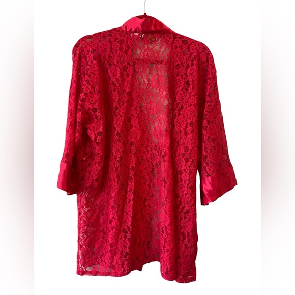 Vintage Victoria’s Secret Gold Label Red Lace Satin Robe - Picture 8 of 11